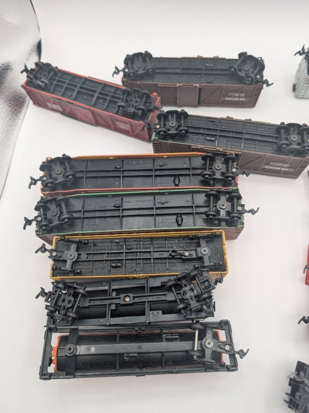 Vintage HO Scale CN Canadian National Lot of 14 Train Freight,Caboose,Hopper,Box - Picture 5 of 5